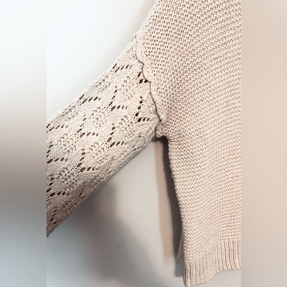 Universal Thread Turtleneck Sweater - Picture 2 of 5